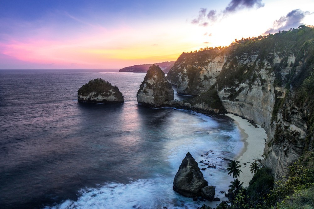 Nusa Penida sunset on Kelingkong Beach